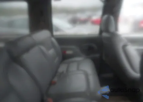 1999 Chevrolet Tahoe Lt z USA, uszkodzony, nr VIN 1GNEC13R7XJ481406